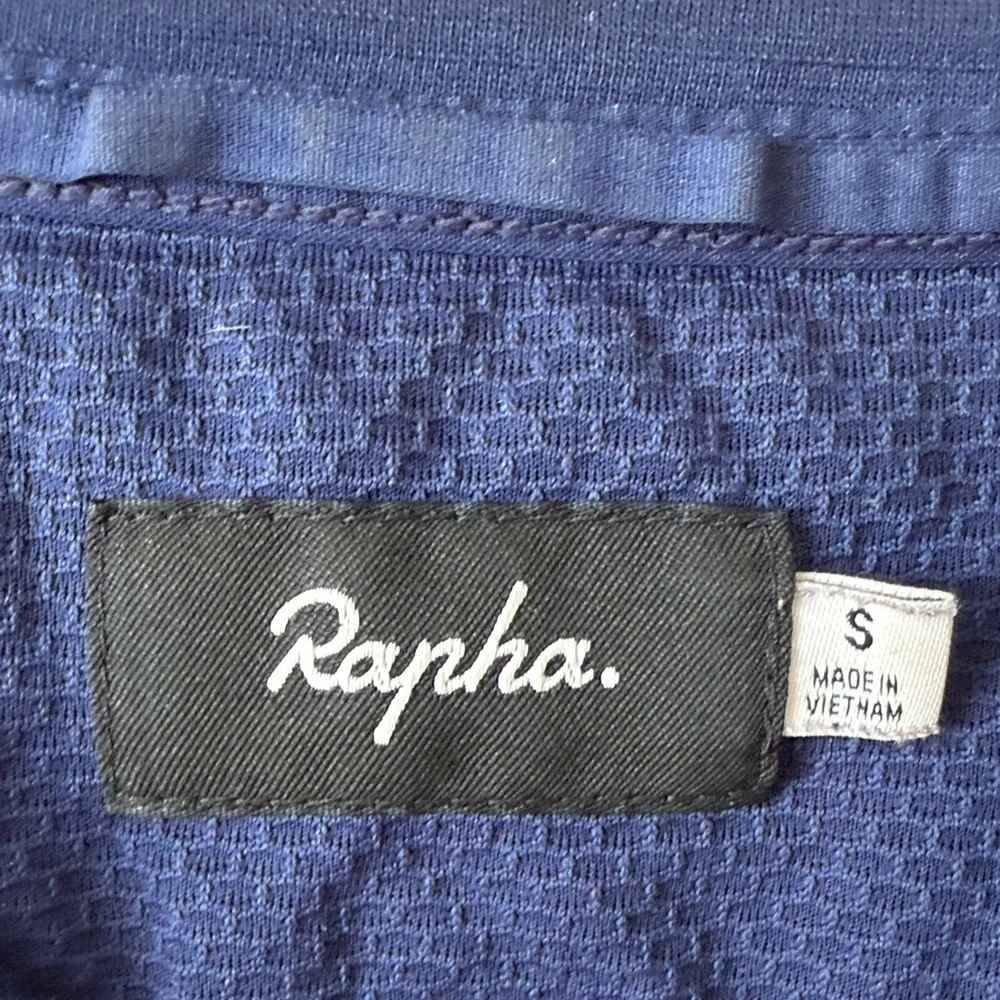 Rapha sz S Navy Blue Merino Men's Shirt great pre owned condition.